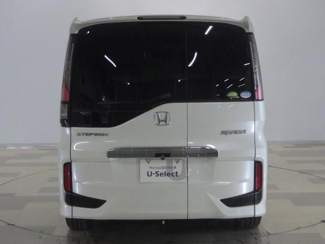 ステップワゴンスパーダ スパーダホンダセンシング リア席モニター 禁煙 ワンオーナー 追突軽減ブレーキ 9型ナビ 前後ドラレコ フルセグ Bluetooth ミュージックラック DVD再生 リアカメラ スマートキー 両パワースライド ドアバイザー(18枚目)