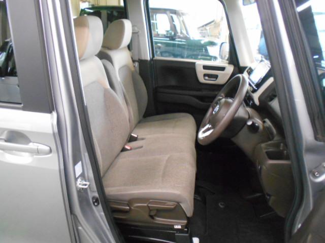 N-BOX L 禁煙 ワンオーナー 追突軽減ブレーキ ナビ リアカメラ 障害物センサー Bluetooth USB接続 ミュージックラック フルセグ DVD再生 スマートキー LEDヘッドライト シートヒーター PW(18枚目)