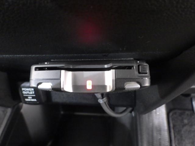 フィット Ｇ　禁煙車　ワンオーナー　ナビ　リアカメラ　Ｂｌｕｅｔｏｏｔｈ　フルセグ　ＤＶＤ再生　ミュージックラック　ＥＴＣ　ドアバイザー　安全ボディ　電格ミラー　運転席助手席エアバッグ　Ｂモニター　キーレスリモコン（6枚目）