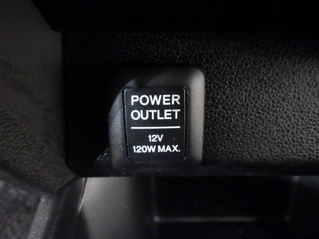 フィット Ｇ　禁煙車　ワンオーナー　ナビ　リアカメラ　Ｂｌｕｅｔｏｏｔｈ　フルセグ　ＤＶＤ再生　ミュージックラック　ＥＴＣ　ドアバイザー　安全ボディ　電格ミラー　運転席助手席エアバッグ　Ｂモニター　キーレスリモコン（8枚目）