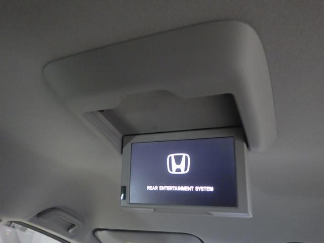 ステップワゴンスパーダ スパーダアドバンスパッケージα リア席モニター 禁煙ワンオーナー 追突軽減ブレーキ サイドエアバッグ ナビ リアカメラ Bluetooth フルセグ HDMI USB接続 DVD再生 スマートキー LEDヘッドライト 社外アルミ(2枚目)