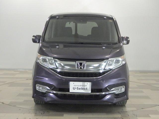 ステップワゴンスパーダ スパーダアドバンスパッケージα リア席モニター 禁煙ワンオーナー 追突軽減ブレーキ サイドエアバッグ ナビ リアカメラ Bluetooth フルセグ HDMI USB接続 DVD再生 スマートキー LEDヘッドライト 社外アルミ(15枚目)