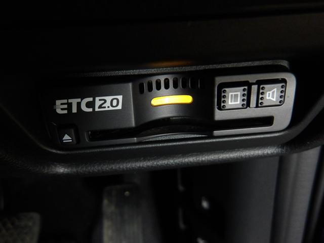 ステップワゴンスパーダ e:HEVスパーダGホンダセンシング 禁煙 ワンオーナー 追突軽減ブレーキ 9型ナビ フルセグ Bluetooth ミュージックラック DVD再生 USB接続 前後ドラレコ 両パワースライド スマートキー ETC ドアバイザー ACC(13枚目)