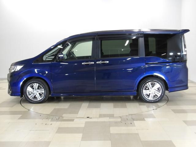 ステップワゴンスパーダ e:HEVスパーダGホンダセンシング 禁煙 ワンオーナー 追突軽減ブレーキ 9型ナビ フルセグ Bluetooth ミュージックラック DVD再生 USB接続 前後ドラレコ 両パワースライド スマートキー ETC ドアバイザー ACC(17枚目)