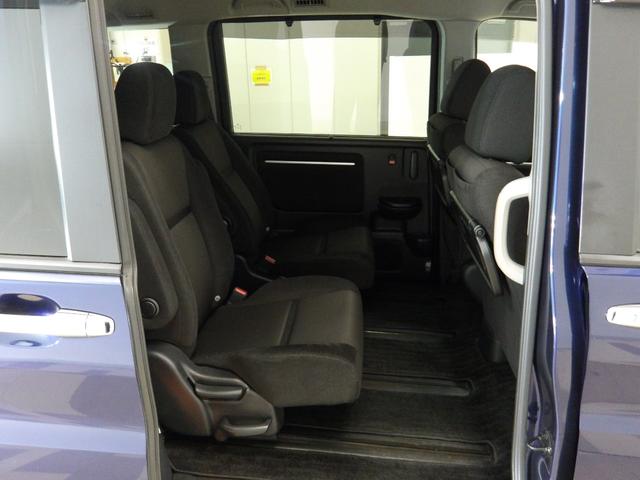 ステップワゴンスパーダ e:HEVスパーダGホンダセンシング 禁煙 ワンオーナー 追突軽減ブレーキ 9型ナビ フルセグ Bluetooth ミュージックラック DVD再生 USB接続 前後ドラレコ 両パワースライド スマートキー ETC ドアバイザー ACC(23枚目)