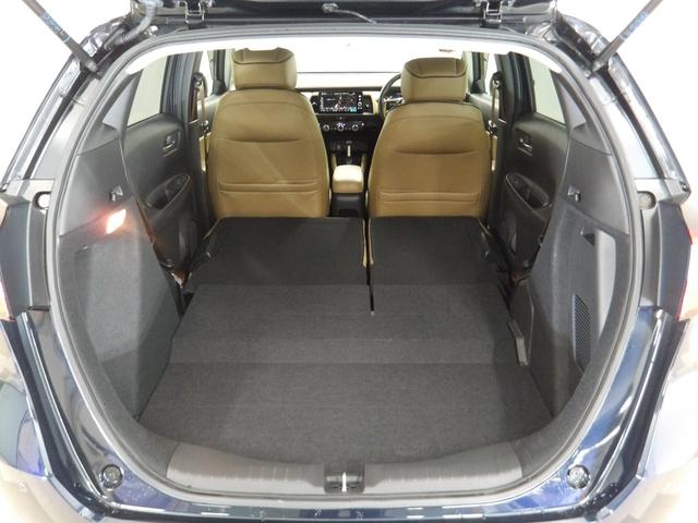 フィット e:HEVリュクス 禁煙 ワンオーナー レザーシート コネクテッドナビ マルチビューカメラ ブラインドスポットインフォ 前後ドラレコ スマートキー シートヒーター 障害物センサ フルセグ Bluetooth USB接続(30枚目)