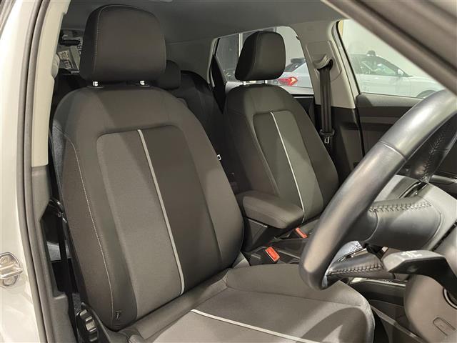 A1スポーツバック 35TFSI アドバンスド コントラストルーフ コンビニエンスPKG アシスタンスPKG ナビゲーションPKG シートヒーター バーチャルコクピット ACC AppleCarPlay AndroidAuto ドラレコ ETC(10枚目)