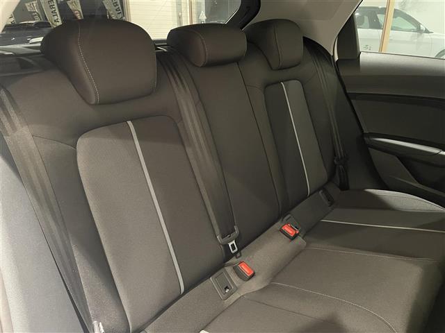 A1スポーツバック 35TFSI アドバンスド コントラストルーフ コンビニエンスPKG アシスタンスPKG ナビゲーションPKG シートヒーター バーチャルコクピット ACC AppleCarPlay AndroidAuto ドラレコ ETC(20枚目)