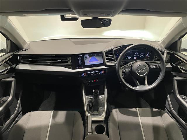 A1スポーツバック 35TFSI アドバンスド コントラストルーフ コンビニエンスPKG アシスタンスPKG ナビゲーションPKG シートヒーター バーチャルコクピット ACC AppleCarPlay AndroidAuto ドラレコ ETC(42枚目)
