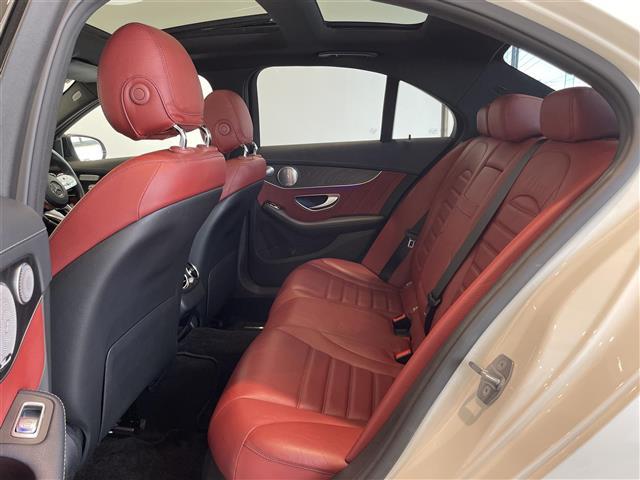 Cクラス C43 4マチック パノラミックスライディングルーフ Burmesterサウンド HUD 赤革シート シートヒーター マルチビームLEDヘッドライト MBUX Bluetooth バックカメラ フルセグTV ドラレコ(10枚目)