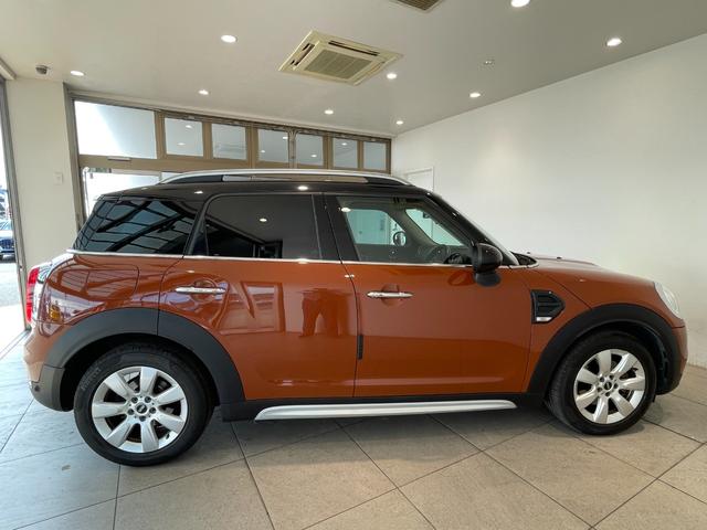 ＭＩＮＩ クーパーＤ　クロスオーバー　ペッパーＰＫＧ　コンフォートアクセス　アダプティブクルーズコントロール　純正ナビ　Ｂｌｕｅｔｏｏｔｈ　バックカメラ　パークディスタンスコントロール　ドライブレコーダー　ＥＴＣ　パワーバックドア（42枚目）