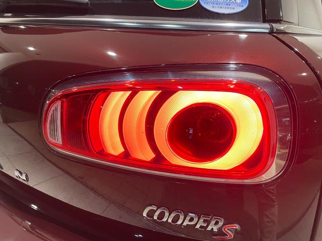 ＭＩＮＩ クーパーＳ　クラブマン　ＭＩＮＩＹｏｕｒｓインテリア・サーフェス　ピュア・バーガンディー・イルミネーテッドレザーチェスターインディゴ・ブルーＳシート　シートＨ　純正ナビ　Ｂｌｕｅｔｏｏｔｈ　バックカメラ　ドラレコ　ＥＴＣ（36枚目）