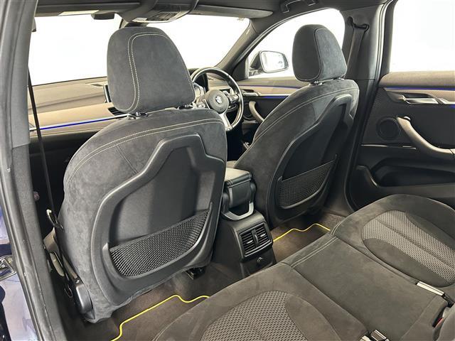 Ｘ２ ｘＤｒｉｖｅ　２０ｉ　ＭスポーツＸ　１９インチＭライトアロイホイール　Ｙスポークインテリジェントセーフティー　オートマチックテールゲート　シートヒーター　ＢＭＷｉＤｒｉｖｅＨＤＤナビ　Ｂｌｕｅｔｏｏｔｈ　バックカメラ（27枚目）