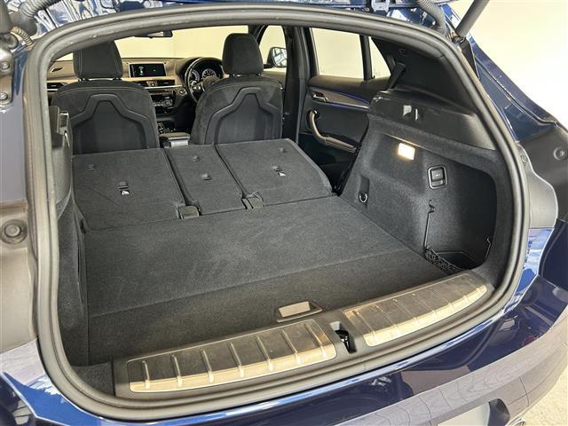 Ｘ２ ｘＤｒｉｖｅ　２０ｉ　ＭスポーツＸ　１９インチＭライトアロイホイール　Ｙスポークインテリジェントセーフティー　オートマチックテールゲート　シートヒーター　ＢＭＷｉＤｒｉｖｅＨＤＤナビ　Ｂｌｕｅｔｏｏｔｈ　バックカメラ（33枚目）