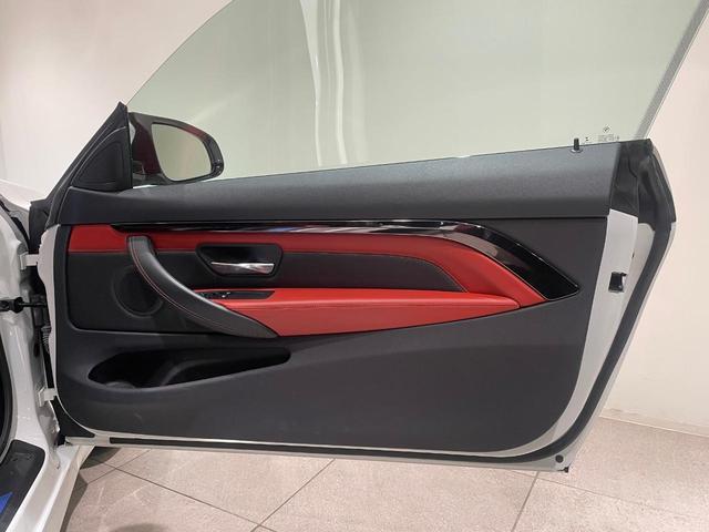 M4クーペ 赤革 19inAW ナビ TV HUD Bluetooth ETC コンフォートアクセス フットトランク インテリジェントセーフティ バックカメラ DVD LED クルーズコントロール シートヒーター(29枚目)