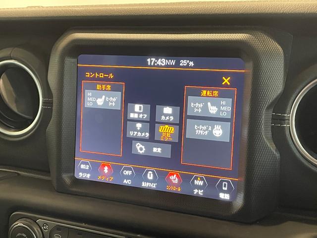 ジープ・ラングラーアンリミテッド サハラ　ワンオーナー　黒革　ＬＥＤライト　後横前カメラ　シートヒーター　ステアリングヒーター　ＡＣＣ　ＢＳＭ　スマートキー　ＥＴＣ　ナビ　ＴＶ　カープレイ（34枚目）