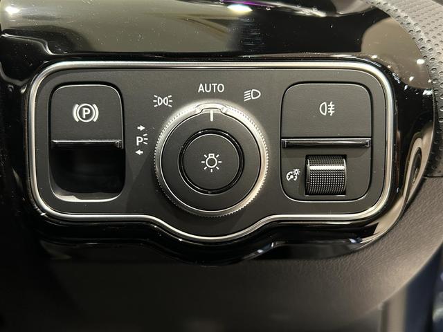 CLAクラス シューティングブレーク CLA200d シューティングブレーク アドバンスドPKG レザーエクスクルーシブPKG パノラミックスライディングルーフ レーダーセーフティーPKG マルチビームLEDヘッドライト シートヒーター ETC 電動バックドア プッシュスタート(9枚目)