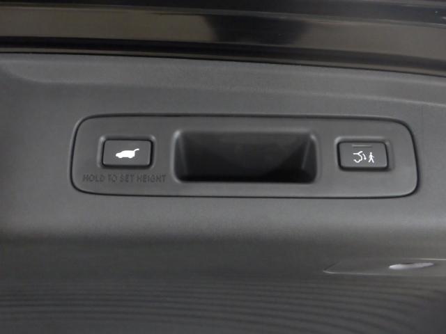 ZR-V e:HEVZ ・当店デモカー・ハイブリッド車・電動シート・ナビ・フロント サイド リアカメラ・全方位カメラ・電動テールゲート・本革シート・ドライブレコーダー・LEDヘッドライト・ホンダセンシング・アクティブクルーズ(17枚目)