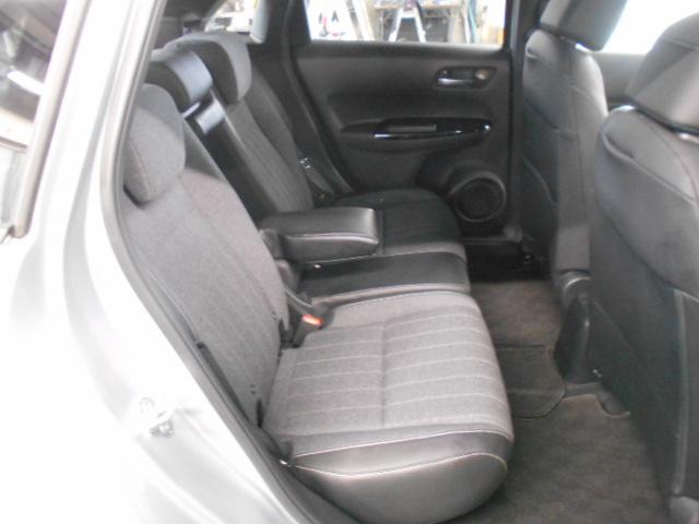 フィット ｅ：ＨＥＶホーム　・ハイブリッド車・ナビ・ＥＴＣ・ＬＥＤヘッドライト・ドライブレコーダー（社外）・横滑り防止装置・障害物センサー・ワンオーナー・禁煙車・ホンダセンシング・アクティブクルーズコントロール　クリソナ　１オナ（20枚目）