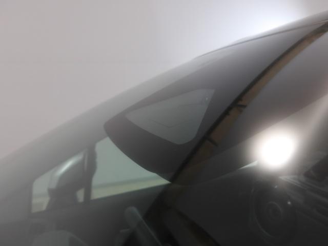 フリード クロスター ・当店デモカー・ナビ・リアカメラ・LEDヘッドライト・ETC・横滑り防止装置・両側電動スライドドア・両席シートヒーター・ブラインドスポットインフォメーション・禁煙車・ドラレコ前後・ホンダセンシング(10枚目)