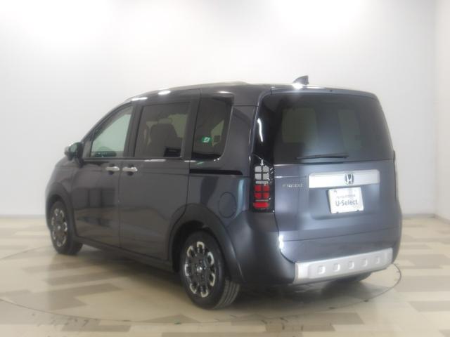 フリード クロスター ・当店デモカー・ナビ・リアカメラ・LEDヘッドライト・ETC・横滑り防止装置・両側電動スライドドア・両席シートヒーター・ブラインドスポットインフォメーション・禁煙車・ドラレコ前後・ホンダセンシング(25枚目)