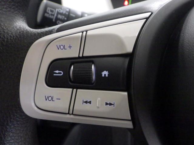 フィット ｅ：ＨＥＶベーシック　・ハイブリッド車・ナビ・リアカメラ・ＥＴＣ・横滑り防止装置・障害物センサー・ＬＥＤヘッドライト・ワンオーナー・禁煙車・ＵＳＢジャック・ホンダセンシング・アクティブクルーズコントロール　ＣＭＢＳ　Ｒカメ（7枚目）