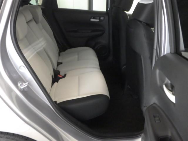 フィット ｅ：ＨＥＶベーシック　・ハイブリッド車・ナビ・リアカメラ・ＥＴＣ・横滑り防止装置・障害物センサー・ＬＥＤヘッドライト・ワンオーナー・禁煙車・ＵＳＢジャック・ホンダセンシング・アクティブクルーズコントロール　ＣＭＢＳ　Ｒカメ（18枚目）