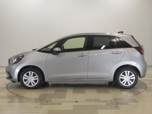 フィット ｅ：ＨＥＶベーシック　・ハイブリッド車・ナビ・リアカメラ・ＥＴＣ・横滑り防止装置・障害物センサー・ＬＥＤヘッドライト・ワンオーナー・禁煙車・ＵＳＢジャック・ホンダセンシング・アクティブクルーズコントロール　ＣＭＢＳ　Ｒカメ（23枚目）