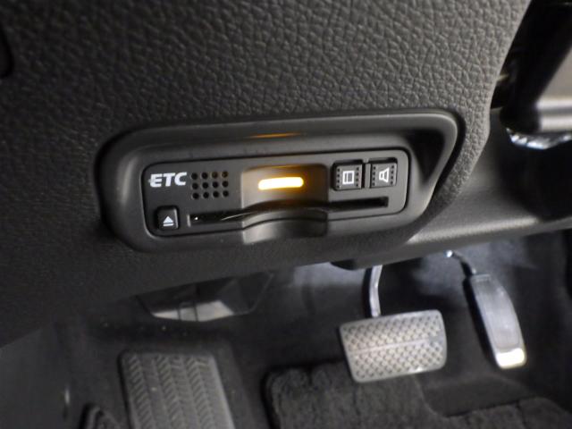 ＥＴＣ付！高速道路の料金所はキャッシュレスで通過です！サービスエリア等にあるスマートインターの出入りも利用可能でとっても便利☆ご納車後すぐにお使い頂けるようセットアップしてのお渡しとなります。