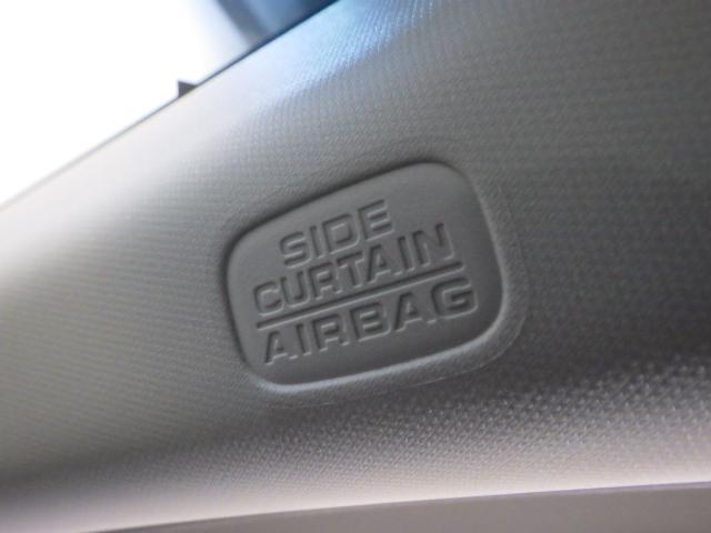 車両側面からの安全性も高めてくれる、安心装備のサイドカーテンエアバックシステムです◎