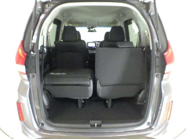 フリード G・ホンダセンシング ・4WD・ナビ・リアカメラ・両側電動スライドドア・横滑り防止装置・ETC・LEDヘッドライト・3列シート・6人乗り・ウオークスルー・両席シートヒーター・ホンダセンシング・アクティブクルーズコントロール(19枚目)