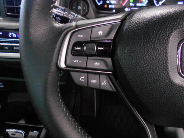 WR-V Z ・当社デモカー・ナビ・リアカメラ・ETC・横滑り防止装置・障害物センサー・LEDヘッドライト・アルミホイール・ドライブレコーダー・パドルシフト・禁煙車・ホンダセンシング・アクティブクルーズコントロール(12枚目)