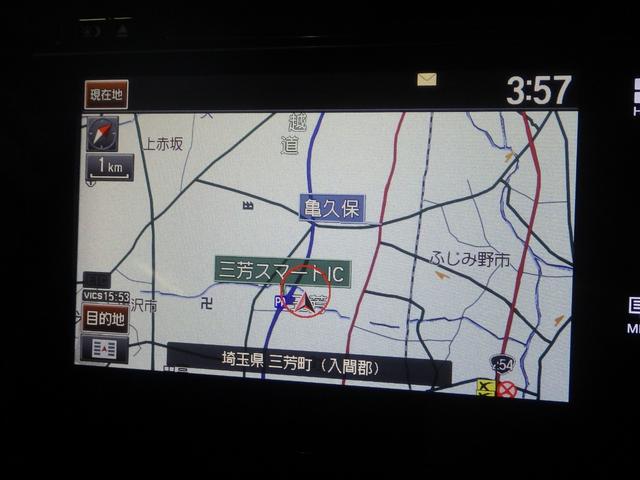 ステップワゴン Ｇ　・ワクワクゲート・８人乗り・２列目ベンチシート・ナビ（純正）・ルーフモニター・リアカメラ・両側電動スライドドア・ＬＥＤヘッドライト・ＥＴＣ・横滑り防止装置・ホンダセンシング・クルーズコントロール　禁煙（3枚目）