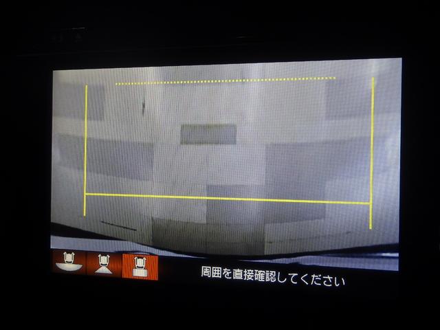 ステップワゴン Ｇ　・ワクワクゲート・８人乗り・２列目ベンチシート・ナビ（純正）・ルーフモニター・リアカメラ・両側電動スライドドア・ＬＥＤヘッドライト・ＥＴＣ・横滑り防止装置・ホンダセンシング・クルーズコントロール　禁煙（4枚目）