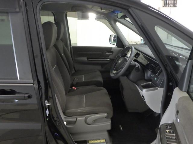 ステップワゴン Ｇ　・ワクワクゲート・８人乗り・２列目ベンチシート・ナビ（純正）・ルーフモニター・リアカメラ・両側電動スライドドア・ＬＥＤヘッドライト・ＥＴＣ・横滑り防止装置・ホンダセンシング・クルーズコントロール　禁煙（21枚目）