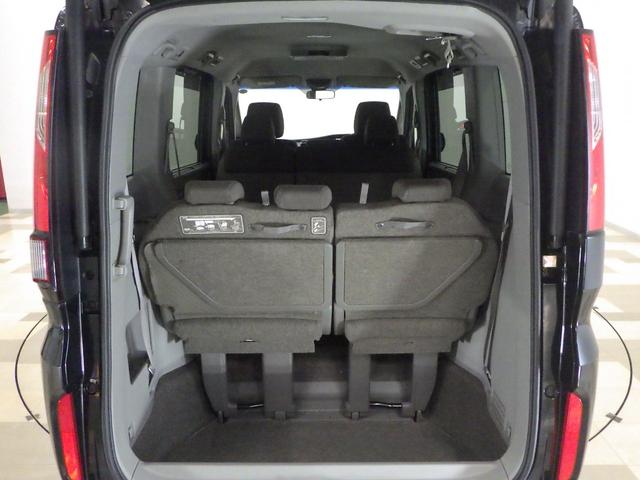 ステップワゴン Ｇ　・ワクワクゲート・８人乗り・２列目ベンチシート・ナビ（純正）・ルーフモニター・リアカメラ・両側電動スライドドア・ＬＥＤヘッドライト・ＥＴＣ・横滑り防止装置・ホンダセンシング・クルーズコントロール　禁煙（25枚目）
