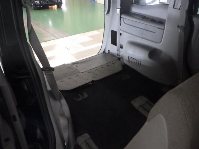 ステップワゴン Ｇ　・ワクワクゲート・８人乗り・２列目ベンチシート・ナビ（純正）・ルーフモニター・リアカメラ・両側電動スライドドア・ＬＥＤヘッドライト・ＥＴＣ・横滑り防止装置・ホンダセンシング・クルーズコントロール　禁煙（28枚目）