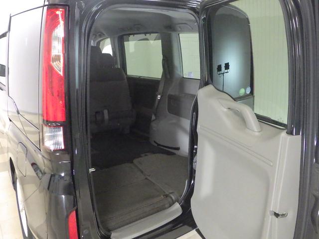 ステップワゴン Ｇ　・ワクワクゲート・８人乗り・２列目ベンチシート・ナビ（純正）・ルーフモニター・リアカメラ・両側電動スライドドア・ＬＥＤヘッドライト・ＥＴＣ・横滑り防止装置・ホンダセンシング・クルーズコントロール　禁煙（29枚目）