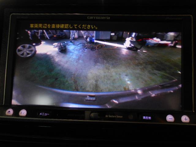 N-ONE プレミアム・Lパッケージ ・ナビ・ETC・ドライブレコーダー・リアカメラ・ディスチャージヘッドライト・アルミホイール・ベンチシート ECONモード 両席エアバック フルオートエアコン スマートキ- セキュリティー フルセグ(4枚目)