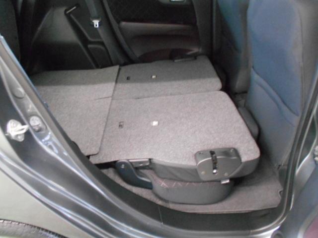 N-ONE プレミアム・Lパッケージ ・ナビ・ETC・ドライブレコーダー・リアカメラ・ディスチャージヘッドライト・アルミホイール・ベンチシート ECONモード 両席エアバック フルオートエアコン スマートキ- セキュリティー フルセグ(24枚目)