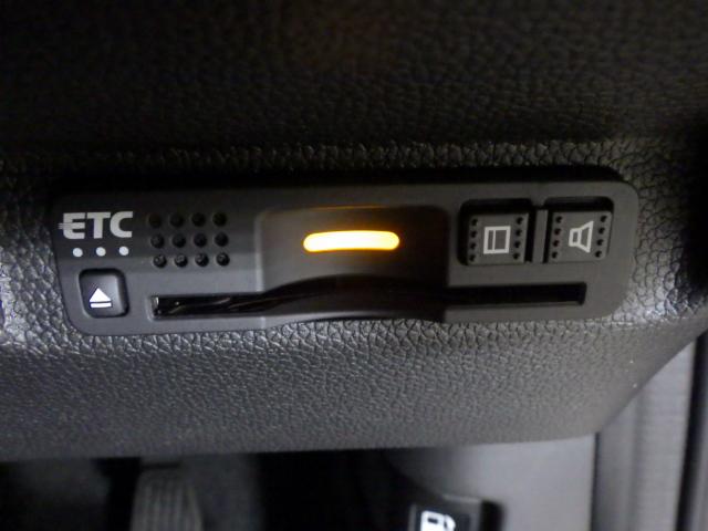 フリード+ハイブリッド ハイブリッドG・ホンダセンシング フリード+ハイブリッド・ルナシルバー・メタリック・ナビ・前後ドラレコ・サイドカーテンエアバック・LEDヘッドライト・ホンダセンシング・シートヒーター 衝突軽減 VSA Rカメラ 盗難防止装置 AC(6枚目)