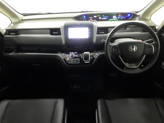 フリード+ハイブリッド ハイブリッドG・ホンダセンシング フリード+ハイブリッド・ルナシルバー・メタリック・ナビ・前後ドラレコ・サイドカーテンエアバック・LEDヘッドライト・ホンダセンシング・シートヒーター 衝突軽減 VSA Rカメラ 盗難防止装置 AC(15枚目)