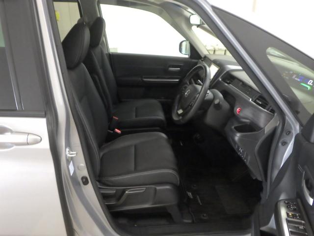 フリード+ハイブリッド ハイブリッドG・ホンダセンシング フリード+ハイブリッド・ルナシルバー・メタリック・ナビ・前後ドラレコ・サイドカーテンエアバック・LEDヘッドライト・ホンダセンシング・シートヒーター 衝突軽減 VSA Rカメラ 盗難防止装置 AC(23枚目)