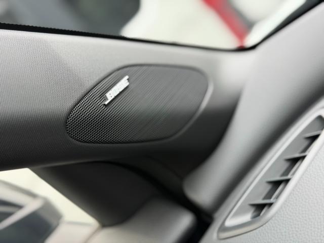 ZR-V e:HEVZ特別仕様車ブラックスタイル 当店元試乗車・Zブラックスタイル・プラチナホワイトパール・本革電動シート・全周囲カメラ・コネクトナビ・BOSEプレミアムオーディオ・シートヒーター・ドラレコ装備・LEDヘッドライト・ホンダセンシング(15枚目)