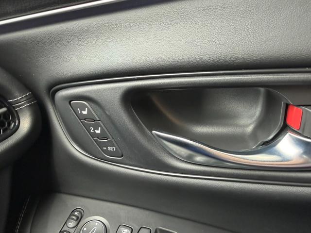 ZR-V e:HEVZ特別仕様車ブラックスタイル 当店元試乗車・Zブラックスタイル・プラチナホワイトパール・本革電動シート・全周囲カメラ・コネクトナビ・BOSEプレミアムオーディオ・シートヒーター・ドラレコ装備・LEDヘッドライト・ホンダセンシング(18枚目)