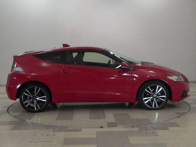 CR-Z αマスターレーベル 禁煙車・ミラノレッド・社外ナビ・リヤカメラ・αマスターレーベル・アルミホイール・HIDヘッドライト・ Bカメラ ナビ・TV スマキー オートクルーズ フルセグ USB アイストップ キーフリーシステム(20枚目)