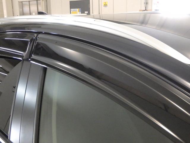 ヴェゼル ハイブリッドZ・ホンダセンシング 禁煙車・ミッドナイトブルービーム・メタリック・8インチナビ・前後ドラレコ・LEDヘッドライト・ホンダセンシング・ レーダーサポート 1オーナ- DVD再生機能 横滑り防止システム バックアイカメラ(19枚目)