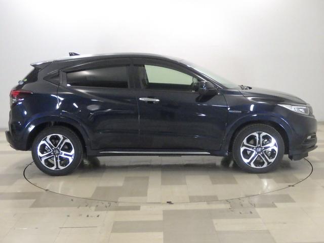 ヴェゼル ハイブリッドZ・ホンダセンシング 禁煙車・ミッドナイトブルービーム・メタリック・8インチナビ・前後ドラレコ・LEDヘッドライト・ホンダセンシング・ レーダーサポート 1オーナ- DVD再生機能 横滑り防止システム バックアイカメラ(29枚目)