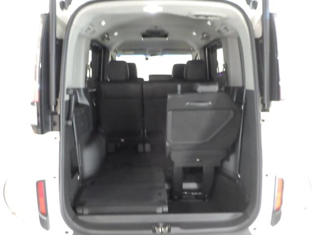 ステップワゴンスパーダ スパーダ・クールスピリットホンダセンシング　禁煙車・プラチナホワイト・パール・デカナビ・リヤ席モニター・オートサイドステップ・リモコンエンジンスターター・８人乗り・ドラレコ前後・ＬＥＤヘッドライト・ホンダセンシング　サイドエアバック　スマートキ（24枚目）