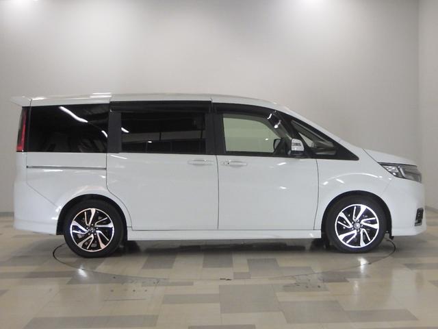 ステップワゴンスパーダ スパーダ・クールスピリットホンダセンシング　禁煙車・プラチナホワイト・パール・デカナビ・リヤ席モニター・オートサイドステップ・リモコンエンジンスターター・８人乗り・ドラレコ前後・ＬＥＤヘッドライト・ホンダセンシング　サイドエアバック　スマートキ（31枚目）